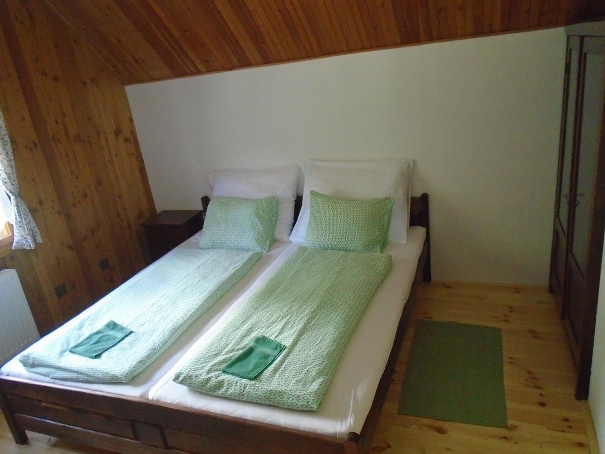 Za Krizkem Lodge Mala Moravka