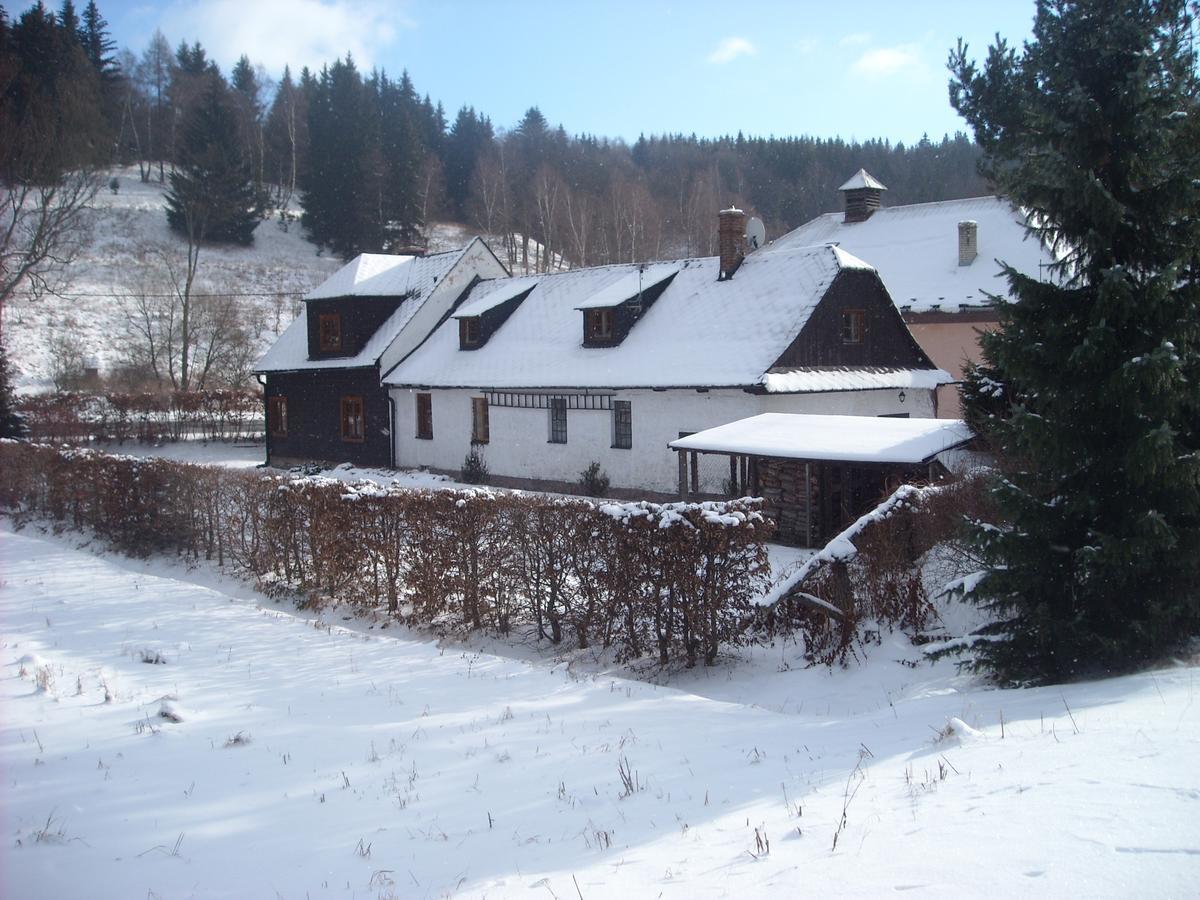 Lodge Za Krizkem Mala Moravka